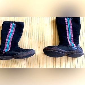 Zipper boots for woman size 7